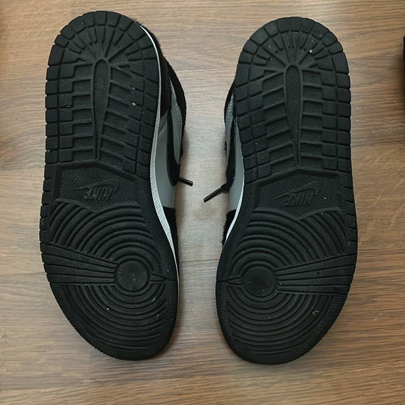 Air Jordan - Picture 12 of 14